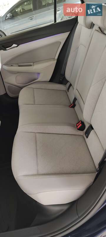 Хэтчбек Volkswagen Golf 2020 в Киеве фото 13 Хэтчбек Volkswagen Golf 2020 в Киеве