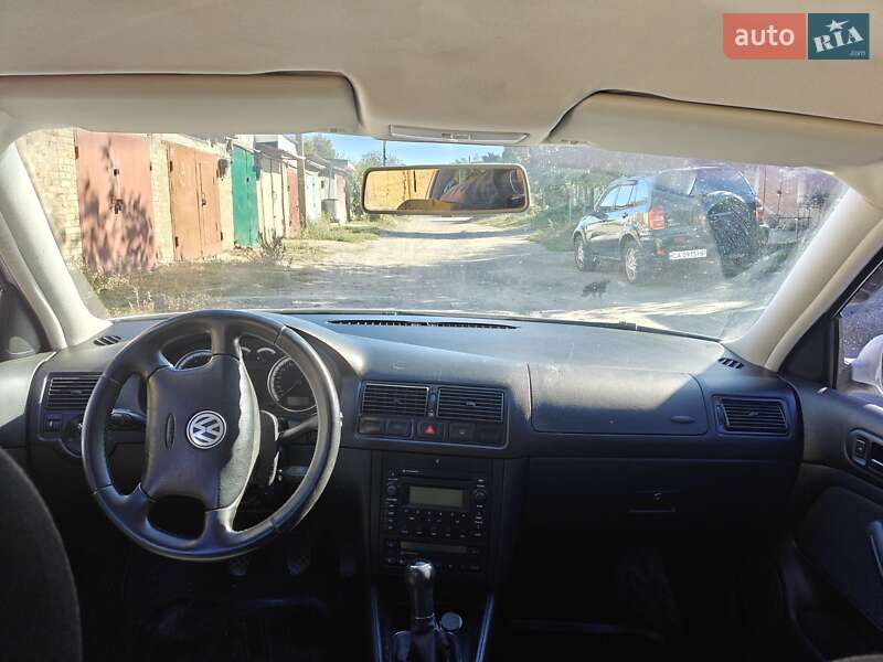Универсал Volkswagen Golf 2004 в Умани фото 4 Универсал Volkswagen Golf 2004 в Умани