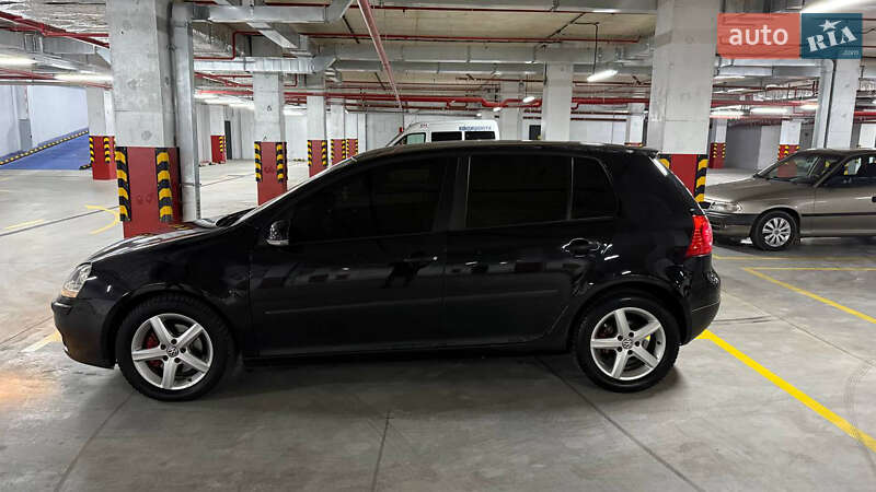 Хэтчбек Volkswagen Golf 2004 в Одессе фото 4 Хэтчбек Volkswagen Golf 2004 в Одессе