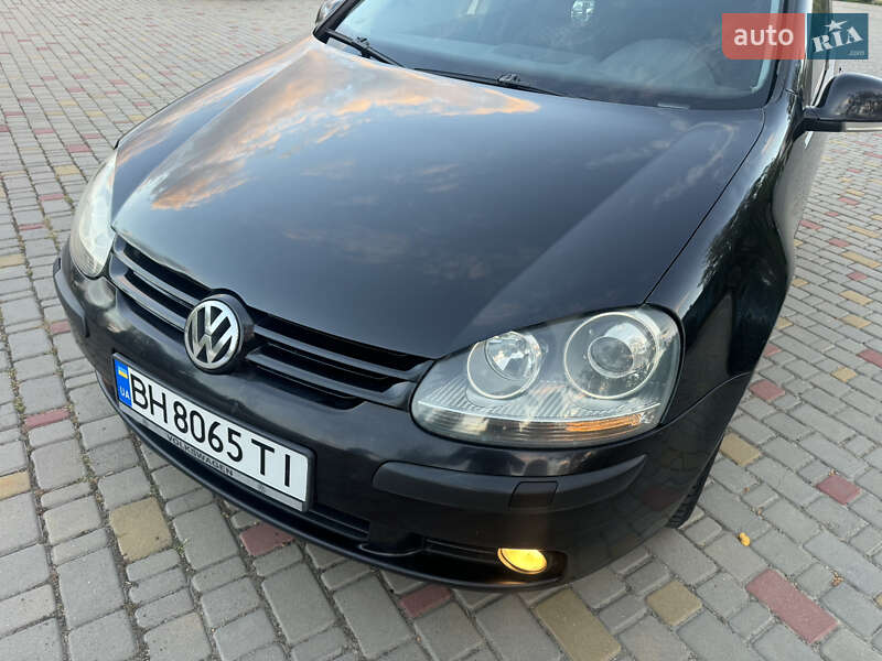 Хэтчбек Volkswagen Golf 2004 в Одессе фото 11 Хэтчбек Volkswagen Golf 2004 в Одессе