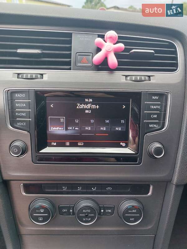 Универсал Volkswagen Golf 2013 в Иршаве фото 17 Универсал Volkswagen Golf 2013 в Иршаве