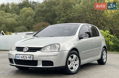Хетчбек Volkswagen Golf 2003 в Турці