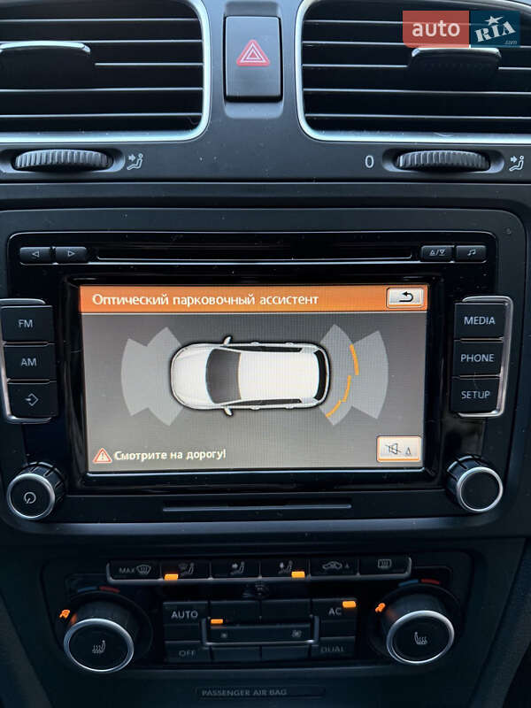 Хэтчбек Volkswagen Golf 2012 в Киеве