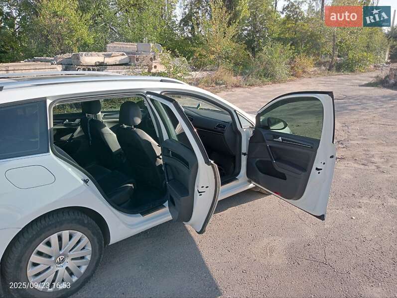 Универсал Volkswagen Golf 2015 в Днепре фото 21 Универсал Volkswagen Golf 2015 в Днепре