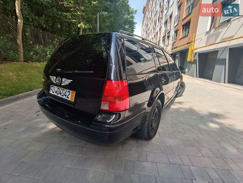 Універсал Volkswagen Golf 2002 в Вінниці