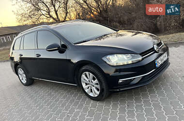 Универсал Volkswagen Golf 2018 в Львове