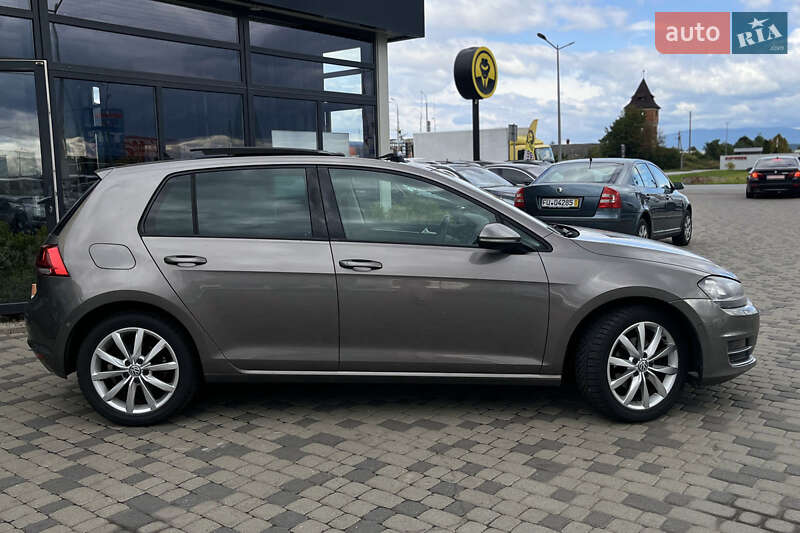 Хетчбек Volkswagen Golf 2014 в Мукачевому