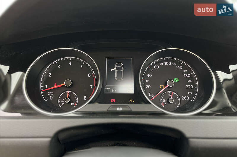 Хетчбек Volkswagen Golf 2014 в Мукачевому