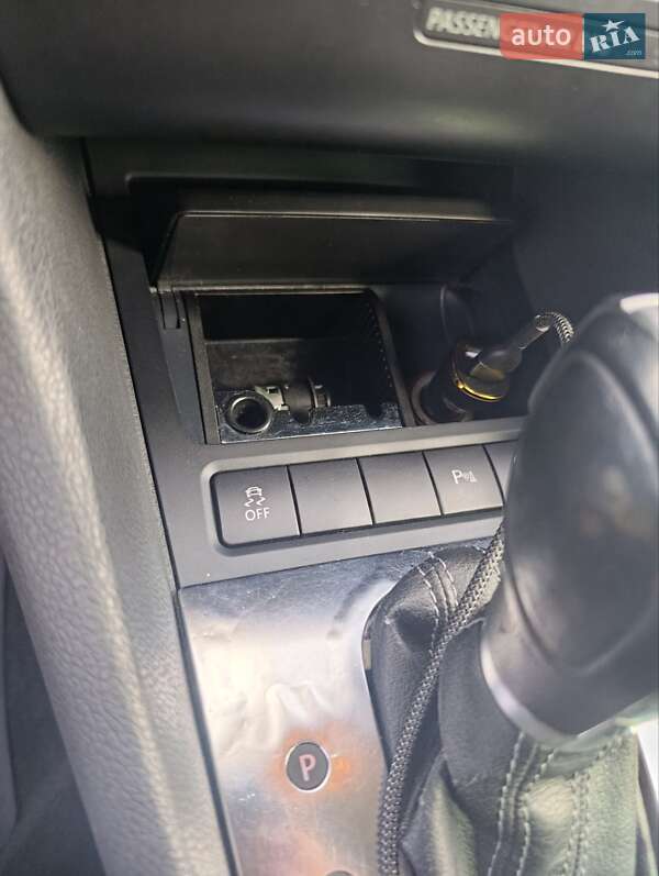 Универсал Volkswagen Golf 2012 в Киеве