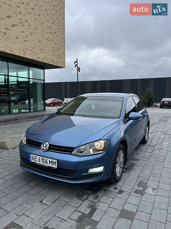 Хетчбек Volkswagen Golf 2013 в Хмельницькому фото 14 Хетчбек Volkswagen Golf 2013 в Хмельницькому