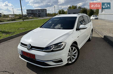 Универсал Volkswagen Golf 2018 в Виноградове