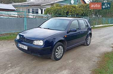 Хэтчбек Volkswagen Golf 1999 в Корце
