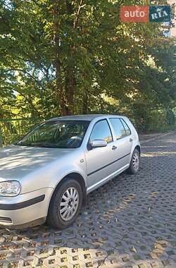 Хетчбек Volkswagen Golf 2000 в Харкові