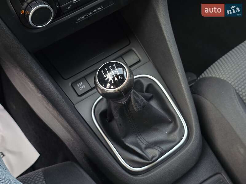 Універсал Volkswagen Golf 2010 в Тернополі