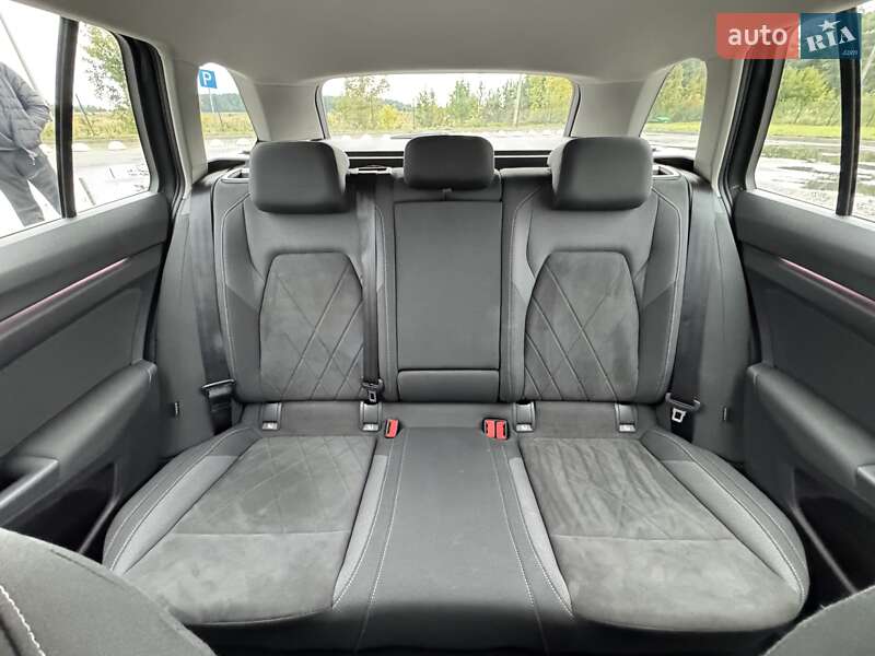 Універсал Volkswagen Golf 2021 в Радивиліві