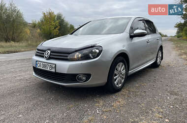 Хэтчбек Volkswagen Golf 2012 в Черкассах