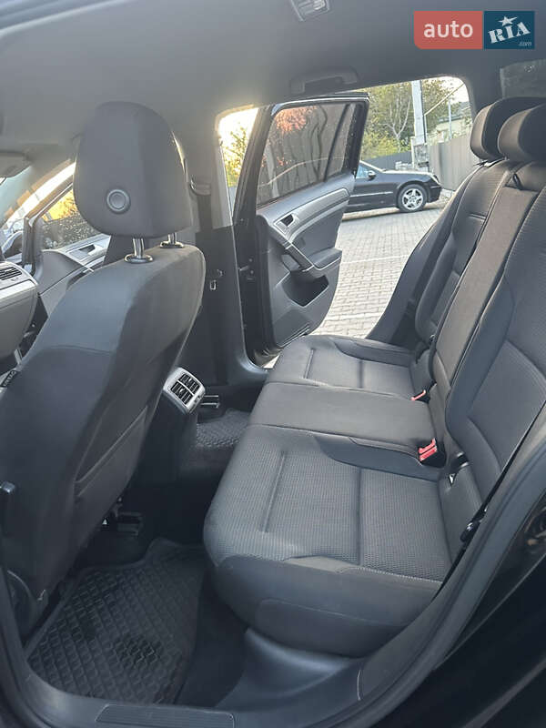 Универсал Volkswagen Golf 2015 в Львове