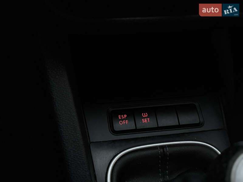 Хетчбек Volkswagen Golf 2007 в Смілі