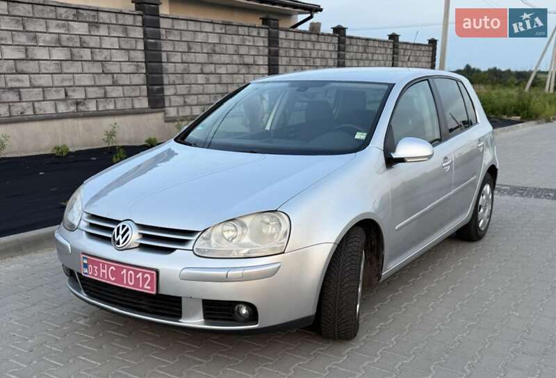 Хетчбек Volkswagen Golf 2007 в Чернігові