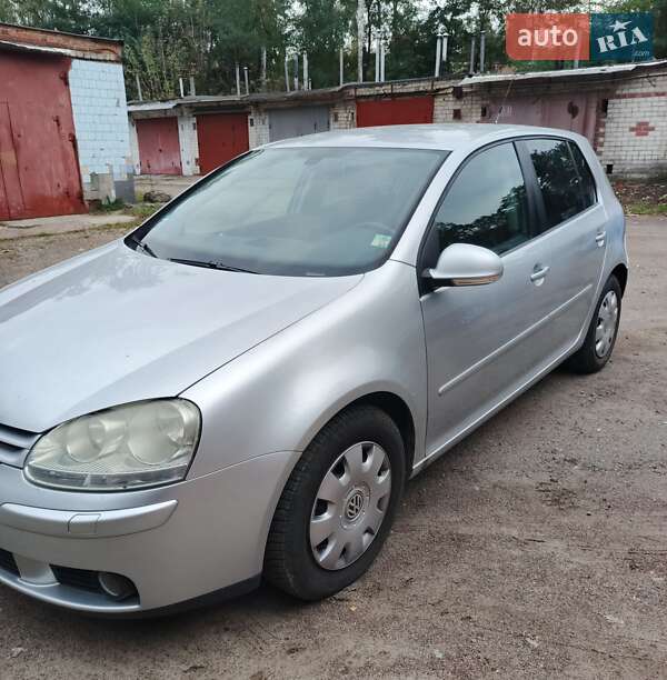Хетчбек Volkswagen Golf 2007 в Чернігові