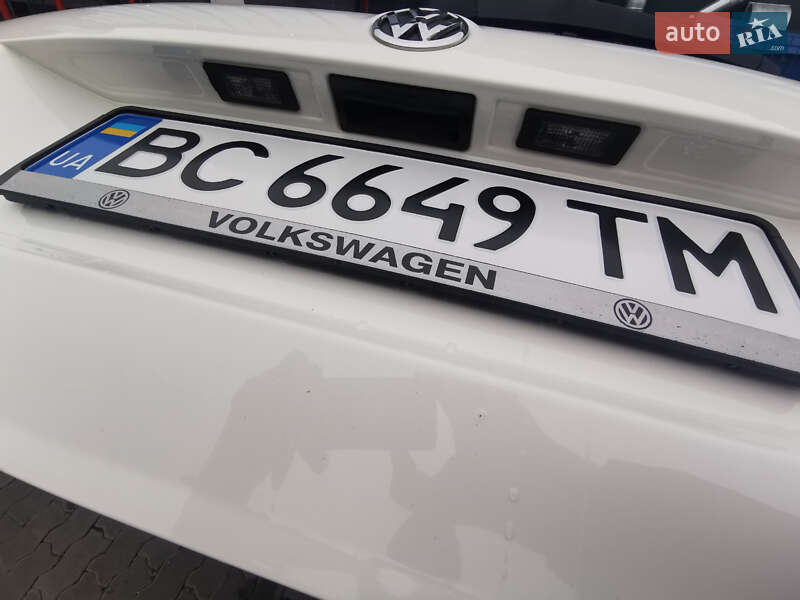 Універсал Volkswagen Golf 2012 в Львові