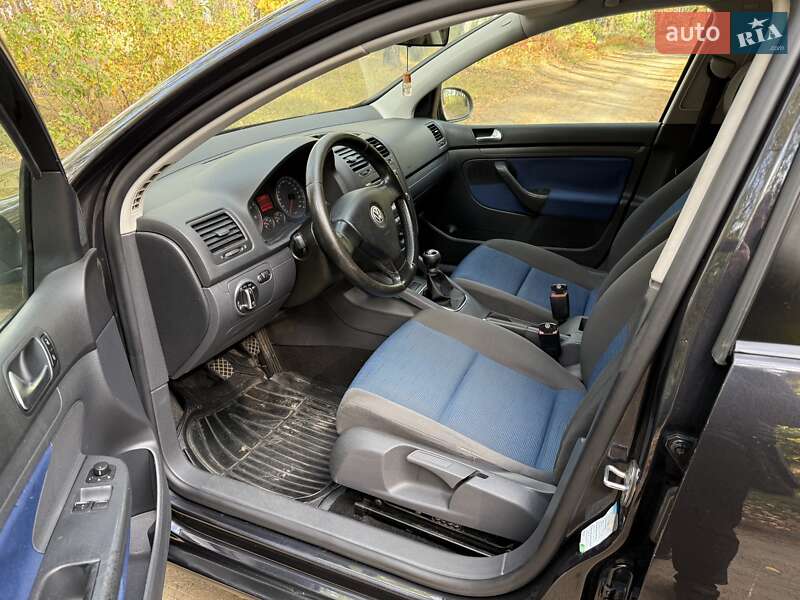 Хетчбек Volkswagen Golf 2006 в Охтирці фото 15 Хетчбек Volkswagen Golf 2006 в Охтирці