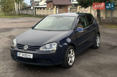 Хэтчбек Volkswagen Golf 2006 в Калуше