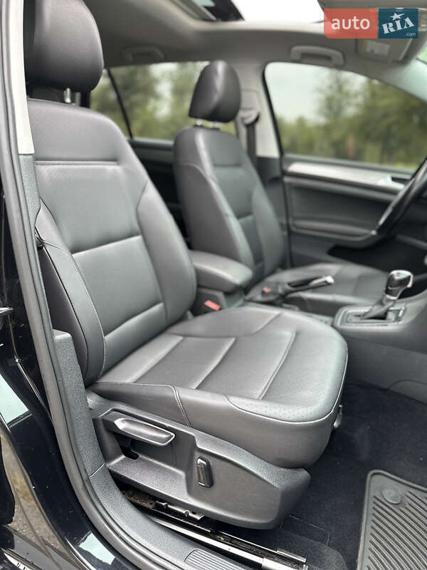 Хетчбек Volkswagen Golf 2014 в Черкасах