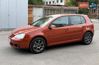 Хэтчбек Volkswagen Golf 2006 в Виннице