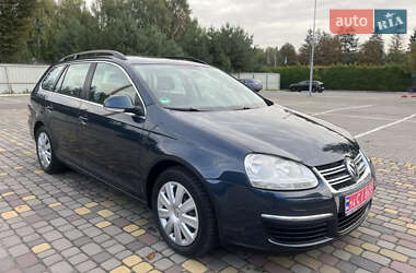Универсал Volkswagen Golf 2008 в Луцке
