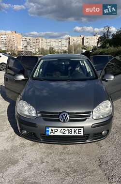 Хетчбек Volkswagen Golf 2007 в Запоріжжі