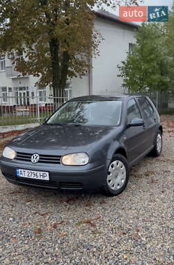 Хетчбек Volkswagen Golf 1998 в Надвірній