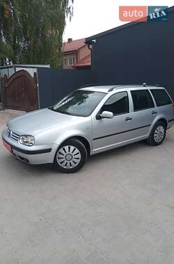 Універсал Volkswagen Golf 2005 в Тернополі
