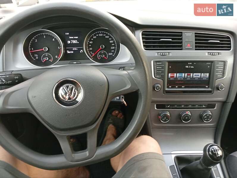 Універсал Volkswagen Golf 2016 в Ковелі