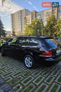 Универсал Volkswagen Golf 2013 в 