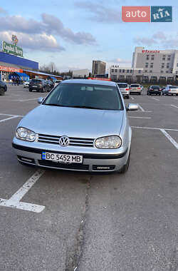 Хэтчбек Volkswagen Golf 2000 в Львове