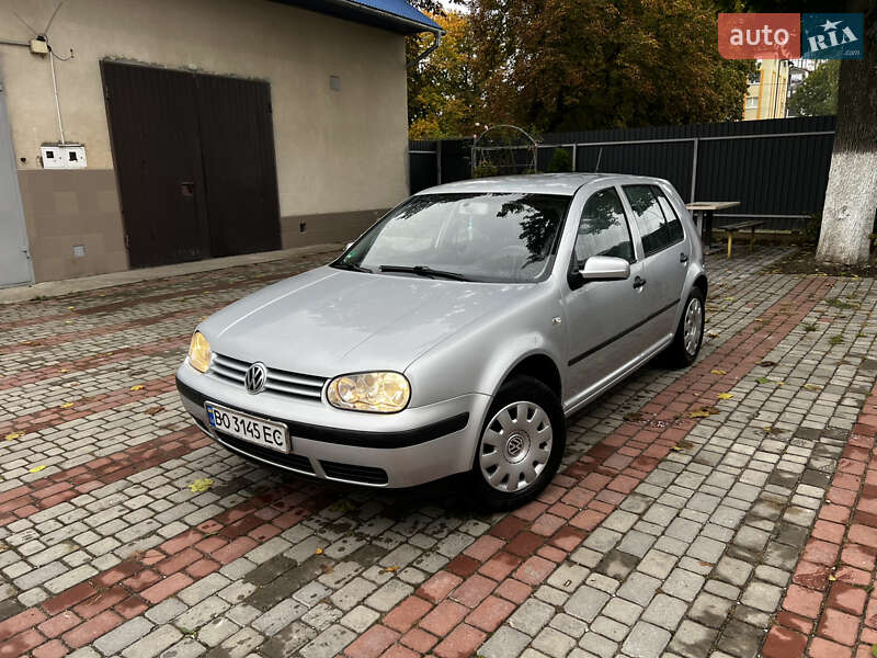 Volkswagen Golf 2002 Volkswagen Golf 2002