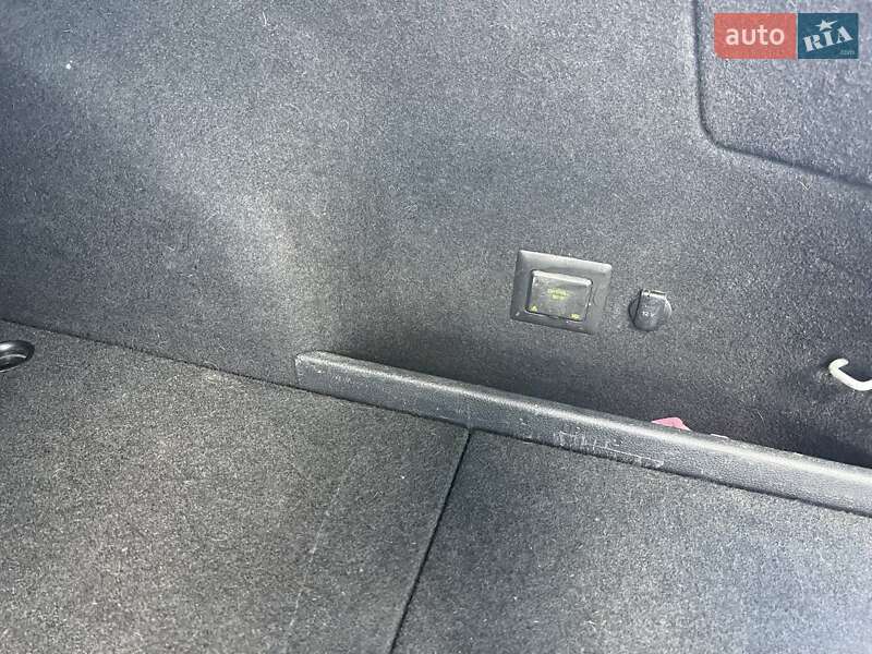 Универсал Volkswagen Golf 2013 в Киеве