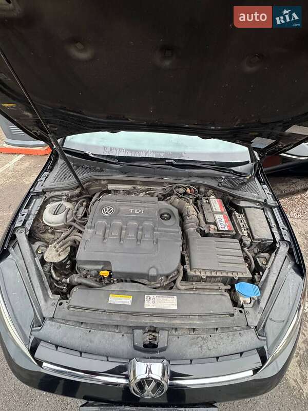 Универсал Volkswagen Golf 2015 в Переяславе
