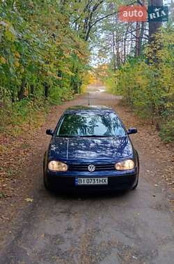 Хетчбек Volkswagen Golf 2000 в Миргороді