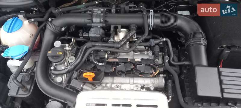 Универсал Volkswagen Golf 2012 в Луцке