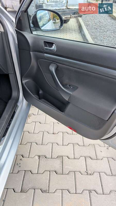 Универсал Volkswagen Golf 2012 в Львове фото 12 Универсал Volkswagen Golf 2012 в Львове