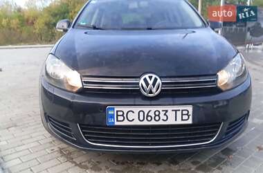 Универсал Volkswagen Golf 2010 в 