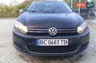 Универсал Volkswagen Golf 2010 в 