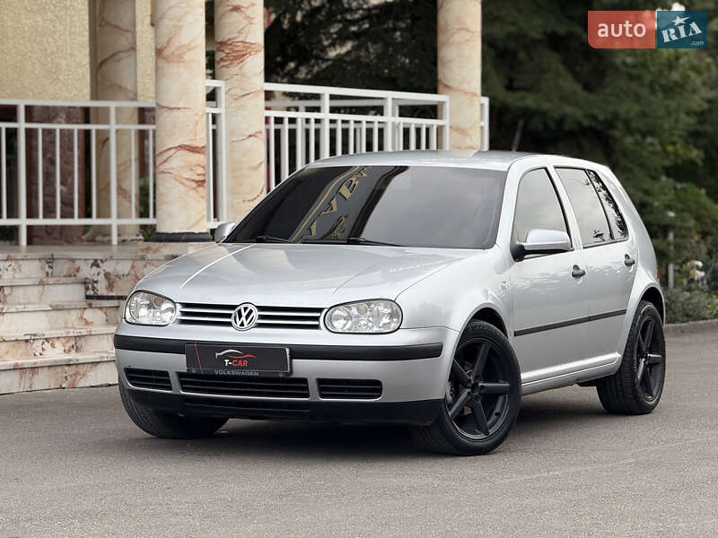 Volkswagen Golf 2001