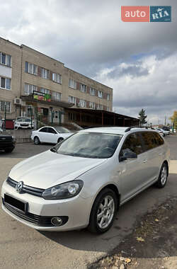 Универсал Volkswagen Golf 2013 в Сумах