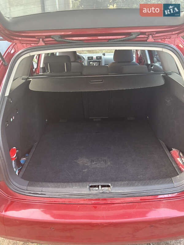 Універсал Volkswagen Golf 2007 в Дніпрі