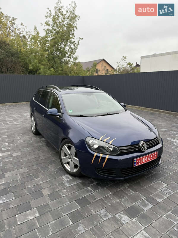 Універсал Volkswagen Golf 2010 в Хмельницькому