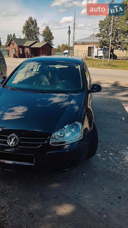 Хетчбек Volkswagen Golf 2008 в Житомирі