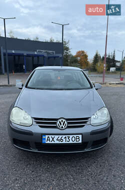 Хэтчбек Volkswagen Golf 2004 в Харькове